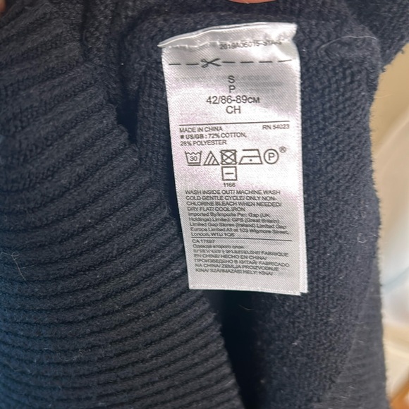 Banana Republic Black Crew Sweater Small - Picture 2 of 7
